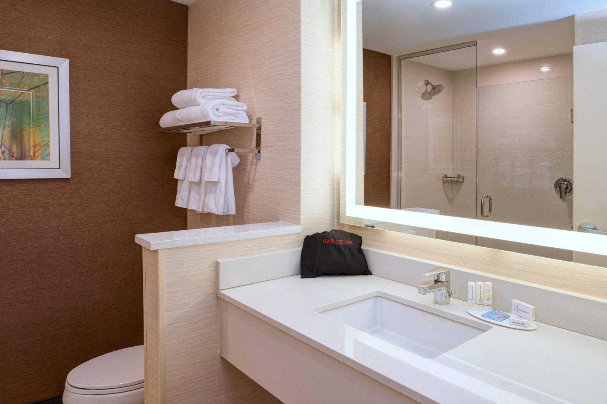 Fairfield Inn & Suites By Marriott Ann Arbor Ипсиланти Екстериор снимка