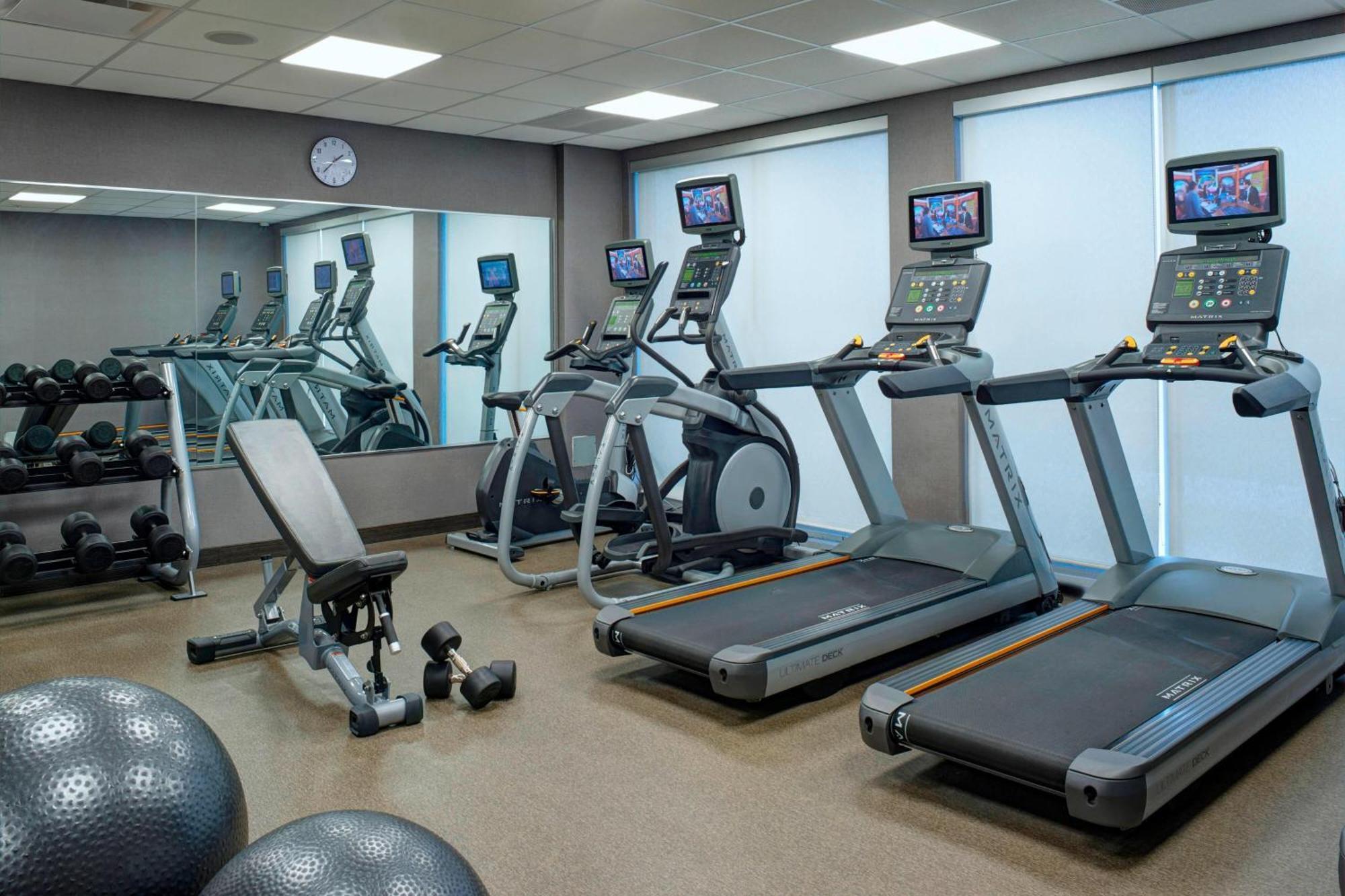 Fairfield Inn & Suites By Marriott Ann Arbor Ипсиланти Екстериор снимка